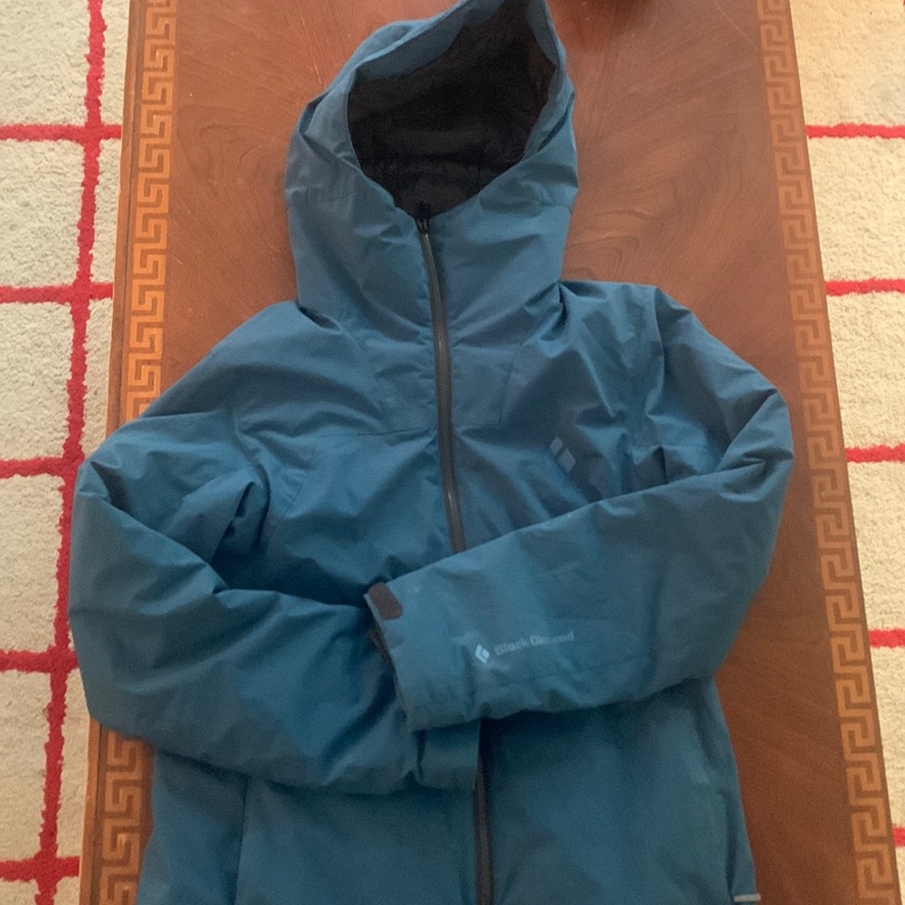 Black Diamond pursuit hoody. Size medium
